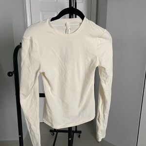 SKIMS Cream Long Sleeve Tee